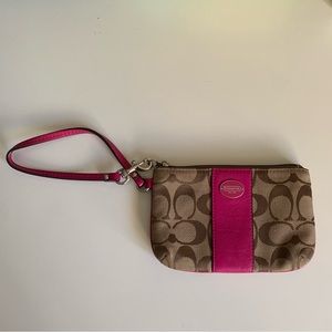Coach Wristlet Brown and Pink